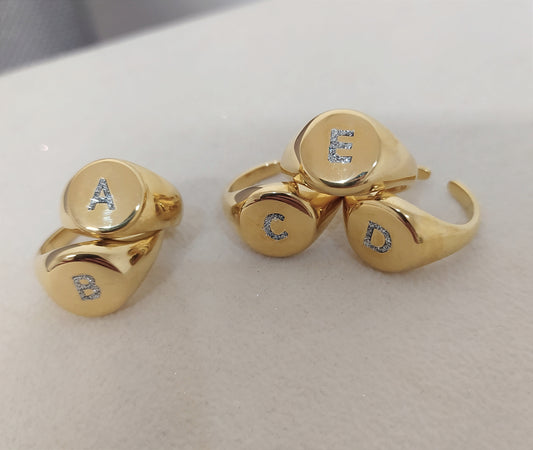 Anello Chevalier personalizzabile con lettera